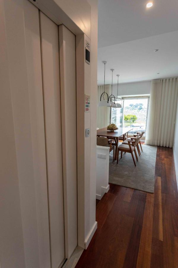 Stay In Apartments - D. Hugo 23 Porto Buitenkant foto
